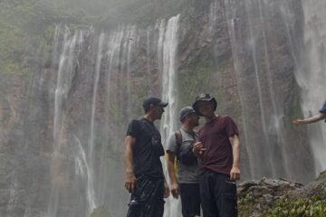 tumpak-sewu-waterfall