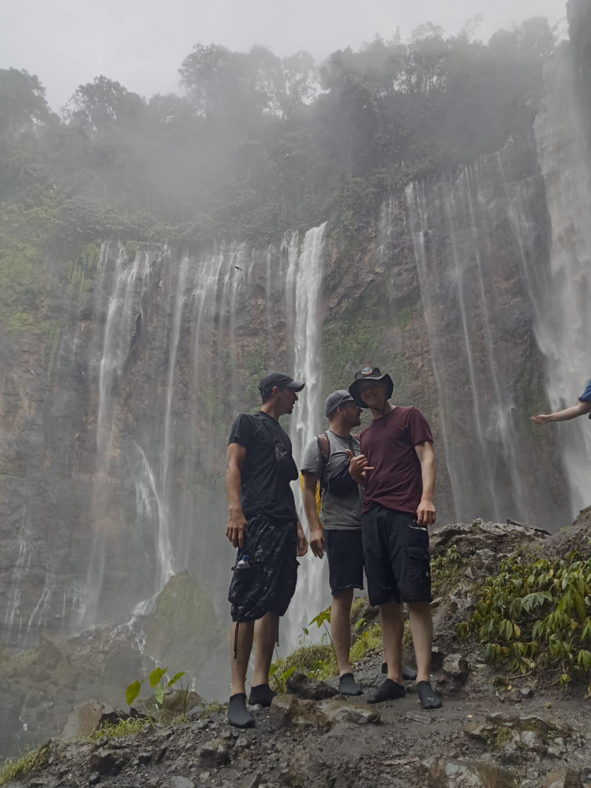 tumpak-sewu-waterfall